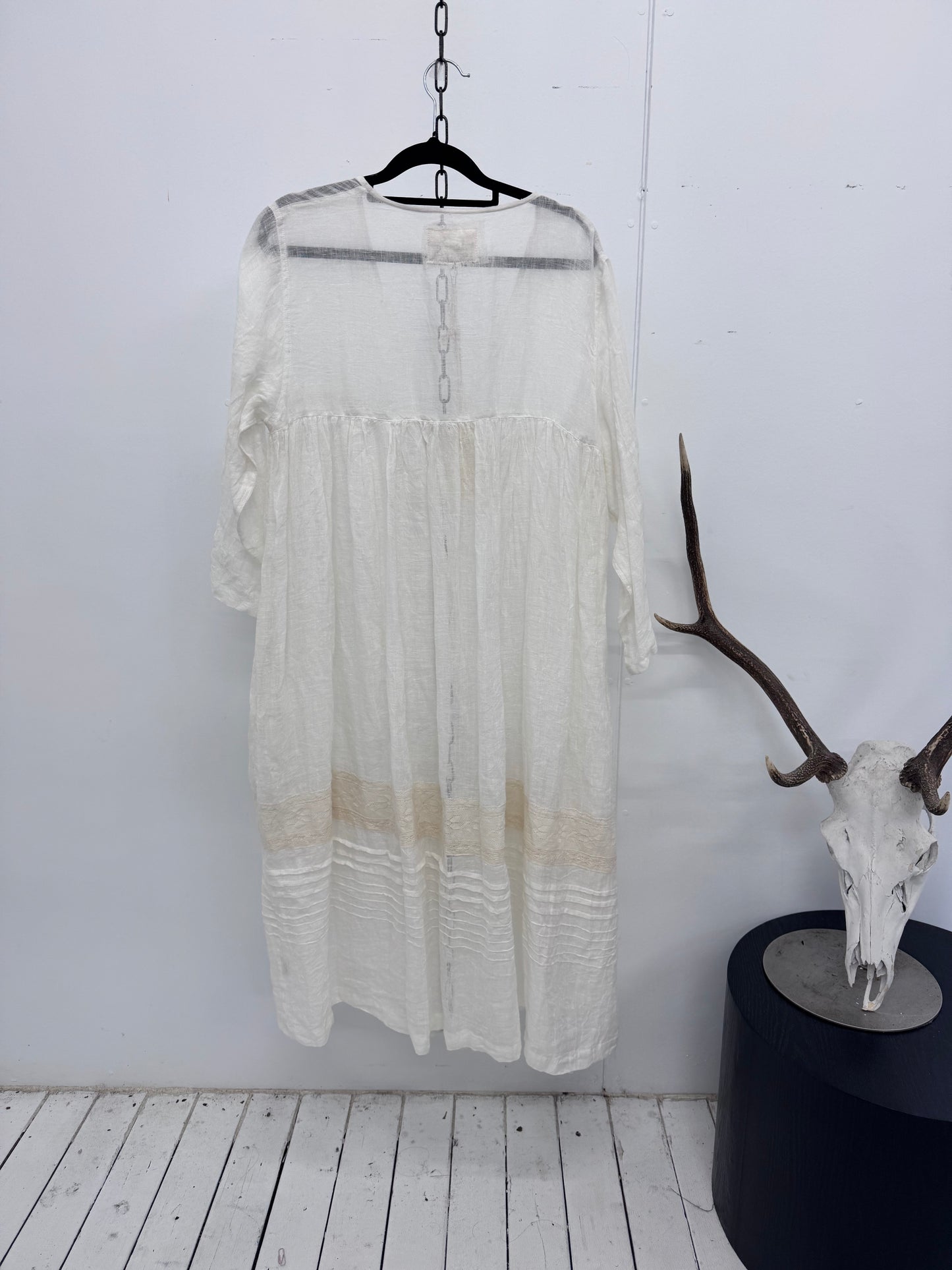 Miss Rose Sister Violet Enchantress long coat - Cream Puff