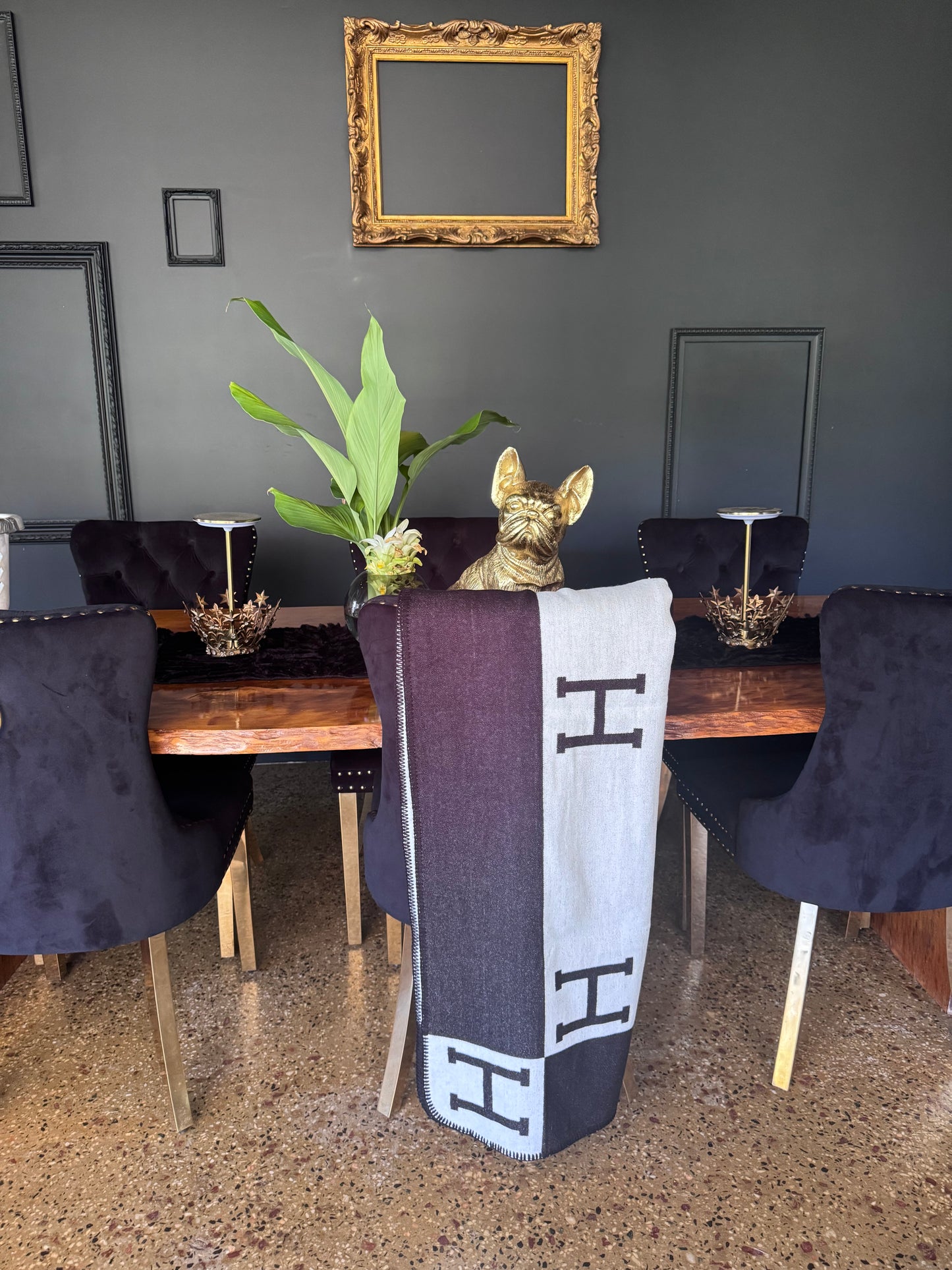 Replica H Blanket