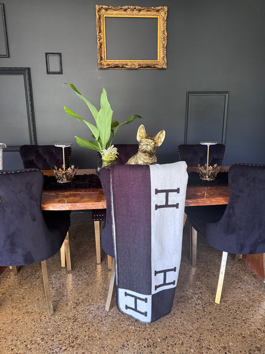 Replica H Blanket