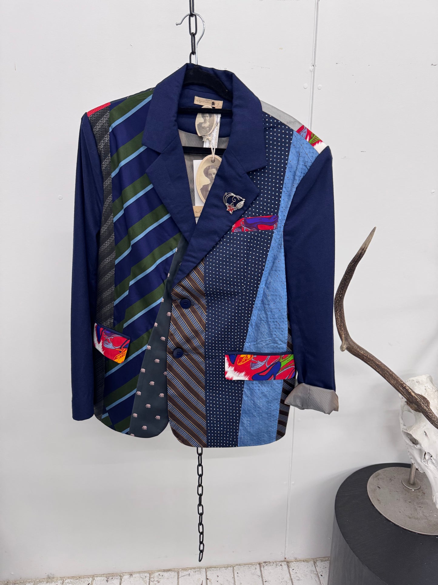 Circular by M.A.Dainty Vintage tie blazer