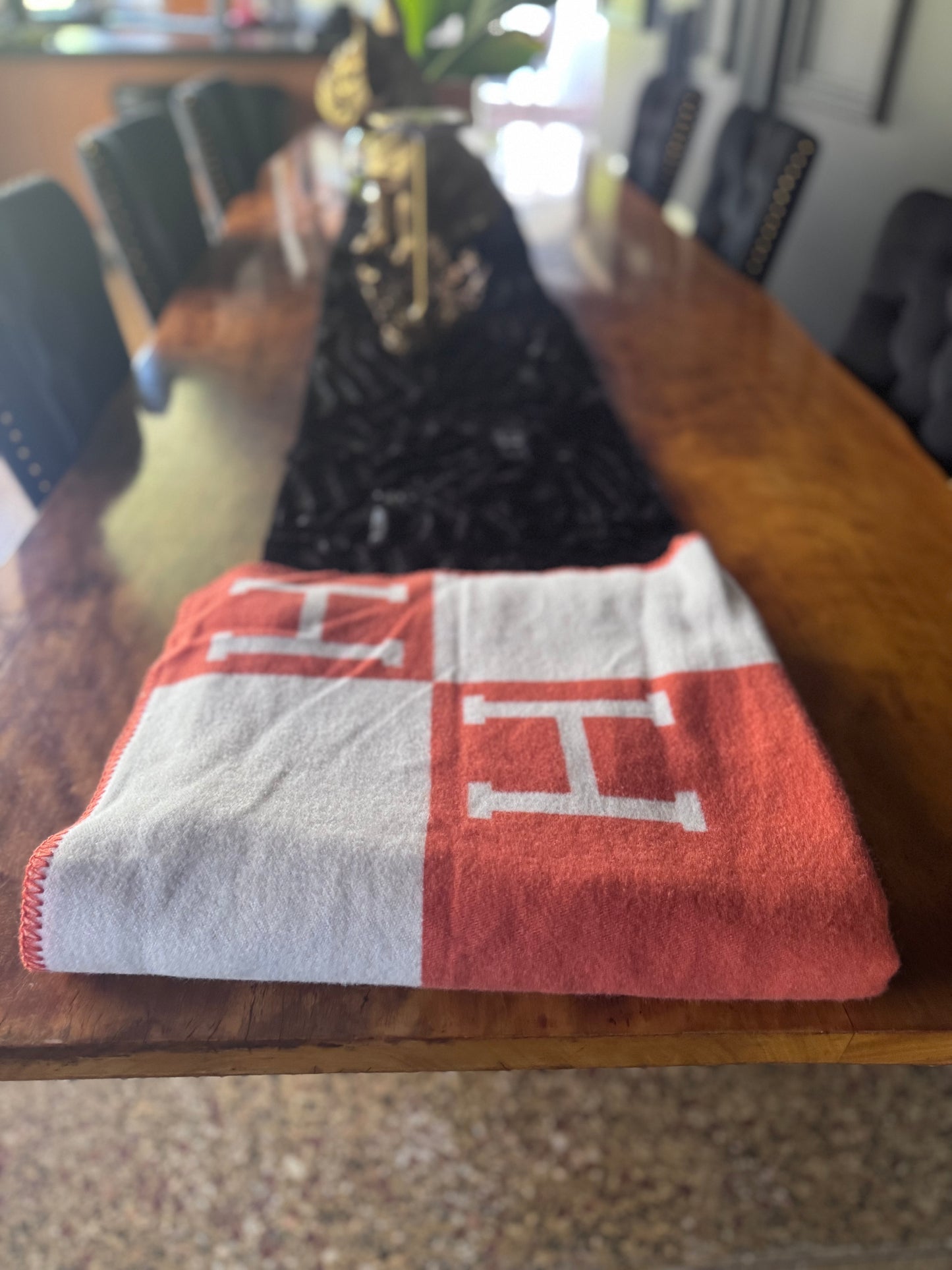 Replica H Blanket