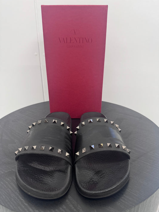 Valentino Rockstud Slides